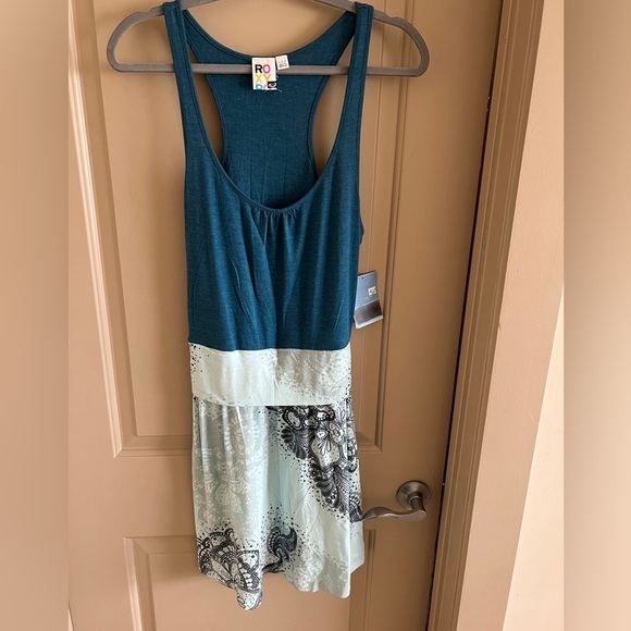 NWT Turquoise Roxy Beachy Racerback Dress Large - Picture 1 of 7